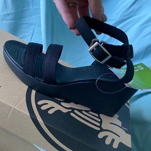 Crocs A-Leigh Wedge NWT